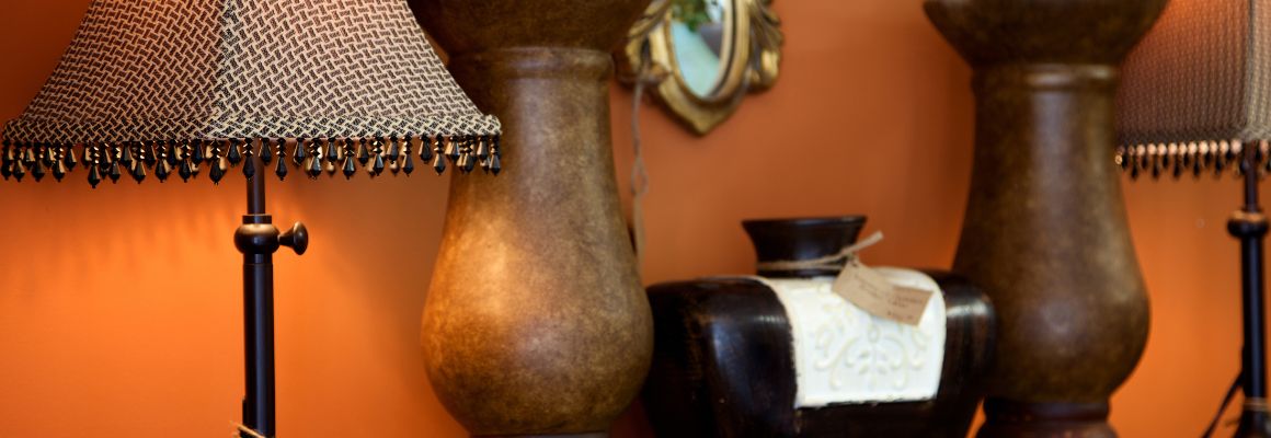 Sideboard and lamp with beaded rrim